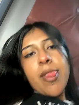 Alicia Sanz online show from October 2025 06:06:02 AM