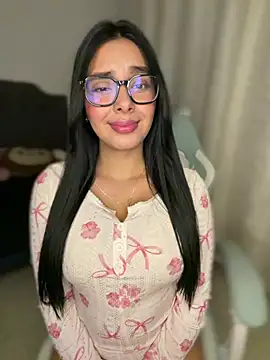 MiaSofia   online show from May 2026 05:12:01 AM