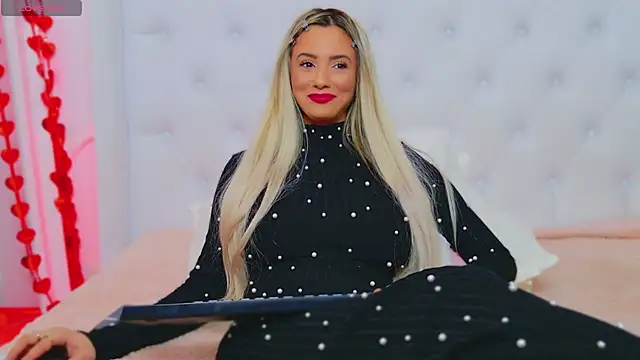 AriannaSins online show from February 2025 04:24:02 PM