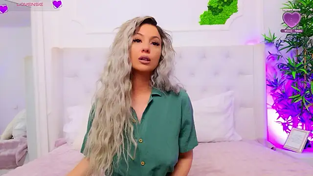 AriannaSins online show from May 2026 12:21:02 PM