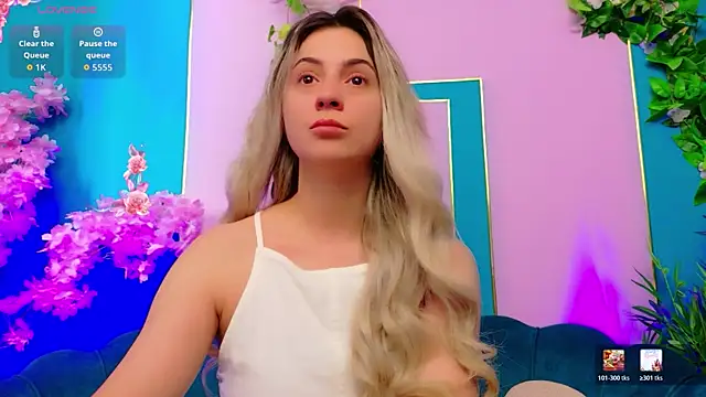 AriannaSins online show from June 2026 12:05:02 PM