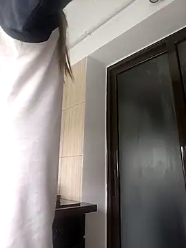 SandyCassie online show from May 2026 05:45:01 AM