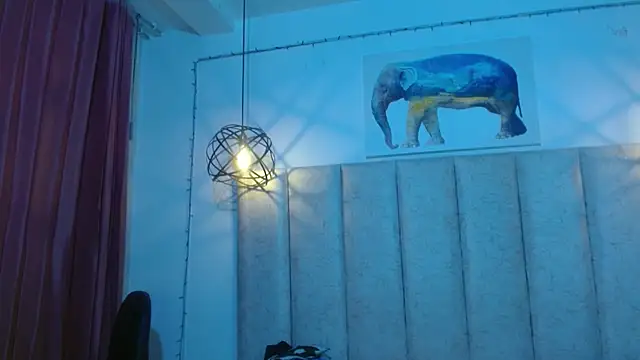 antonella rosecs online show from November 2025 04:28:02 AM