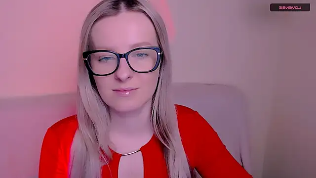 AllaLeomz online show from January 2026 11:24:02 AM