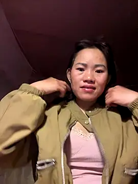 Snapshot of Saomai25 chatting on October 2025 08:07:01 PM Saomai25 online show from October 2025 08:07:01 PM