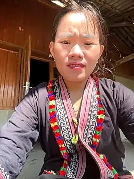 Snapshot of Saomai25 chatting on December 2025 04:17:02 AM Saomai25 online show from December 2025 04:17:02 AM