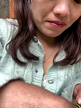 Snapshot of Saomai25 chatting on December 2025 06:08:02 AM Saomai25 online show from December 2025 06:08:02 AM