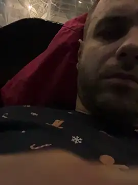 AndyLynn online show from November 2025 07:01:02 PM