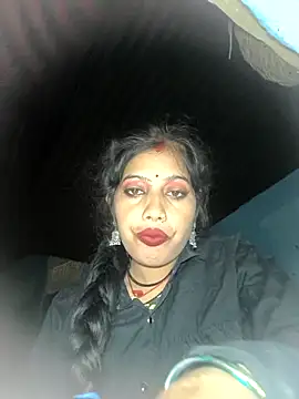 Snapshot of Ragni_bhargav chatting on October 2025 05:35:01 PM Ragni bhargav online show from October 2025 05:35:01 PM