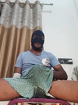 Snapshot of Mysterious_Prince chatting on November 2025 05:35:02 PM Mysterious Prince online show from November 2025 05:35:02 PM