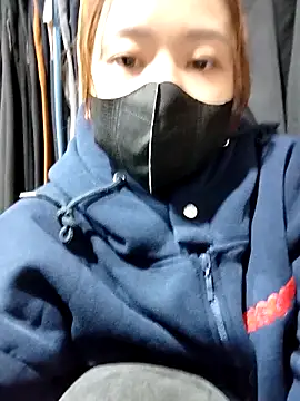 Snapshot of Michan68 chatting on October 2025 01:11:01 AM Michan68 online show from October 2025 01:11:01 AM