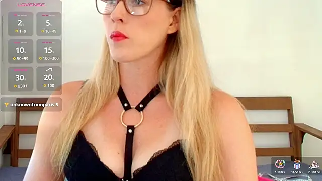 Snapshot of DemigoddessLexie chatting on February 2026 11:09:01 PM DemigoddessLexie online show from February 2026 11:09:01 PM