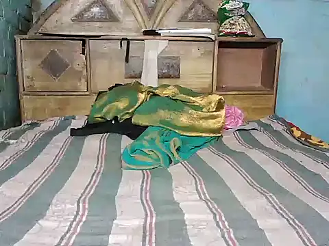 Snapshot of diksha--s chatting on October 2025 07:31:02 PM diksha--s online show from October 2025 07:31:02 PM