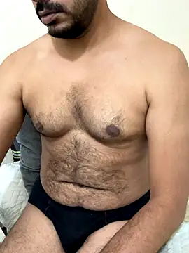 Handsome8677 online show from November 2025 11:33:01 AM