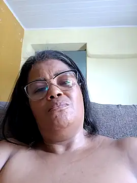 Snapshot of Pessoa54 chatting on December 2025 03:54:01 PM Pessoa54 online show from December 2025 03:54:01 PM