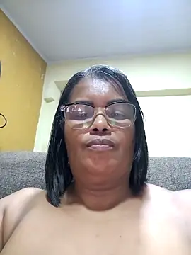 Snapshot of Pessoa54 chatting on December 2025 03:24:01 AM Pessoa54 online show from December 2025 03:24:01 AM