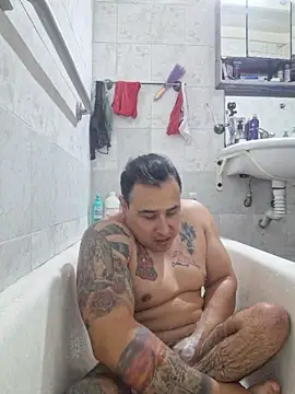Rueditasss online show from July 2026 02:40:02 AM