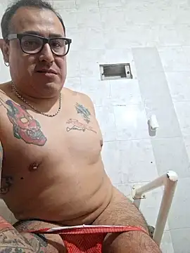 Rueditasss online show from July 2026 02:28:02 AM