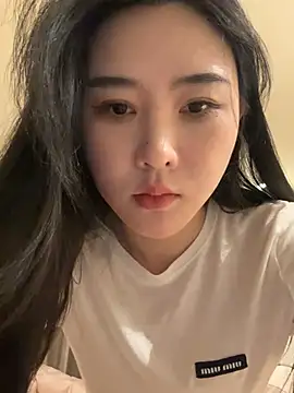 Snapshot of anqi6376 chatting on March 2026 02:33:02 PM anqi6376 online show from March 2026 02:33:02 PM