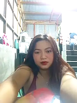 XxxHotCouples4u online show from November 2025 07:02:02 AM