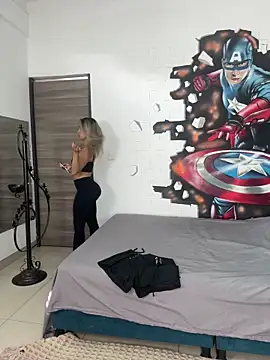 valentina herrrera online show from March 2026 03:27:02 PM