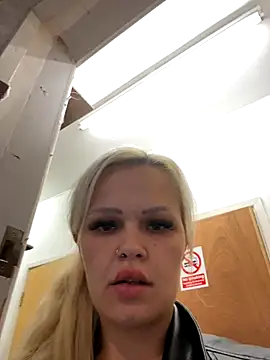 CherryXOX- online show from October 2025 12:28:01 PM