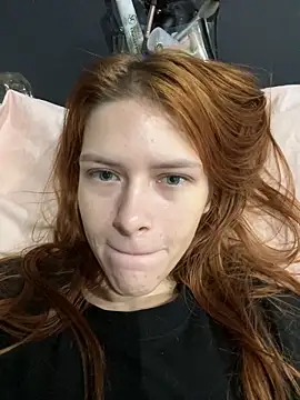 -bestie- online show from October 2025 11:00:01 AM