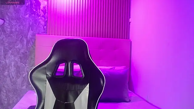 Snapshot of cherry_isabelle chatting on October 2025 02:29:01 PM cherry isabelle online show from October 2025 02:29:01 PM