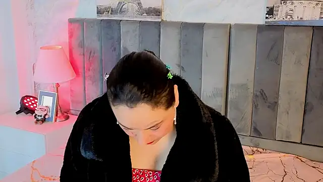 Elizabeth bennett 6 online show from January 2026 12:07:02 PM