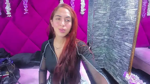 Snapshot of MariamGray1 chatting on December 2025 07:09:01 PM MariamGray1 online show from December 2025 07:09:01 PM