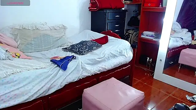 Snapshot of MariamGray1 chatting on February 2026 09:35:01 PM MariamGray1 online show from February 2026 09:35:01 PM