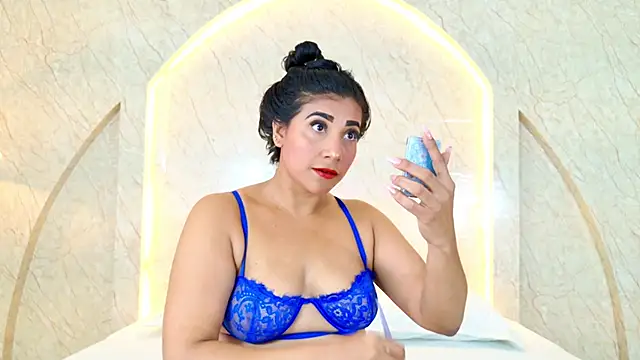 Antonella Russo1 online show from June 2026 01:21:02 PM