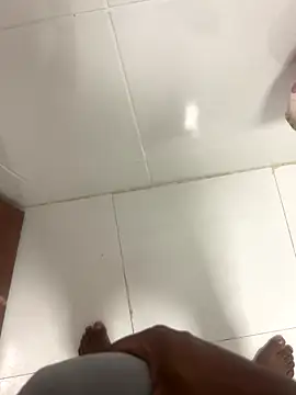 negaosx online show from October 2025 05:57:02 PM