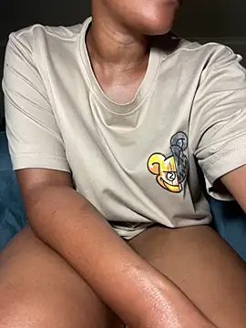 Snapshot of WaterMommy chatting on November 2025 08:13:02 PM WaterMommy online show from November 2025 08:13:02 PM