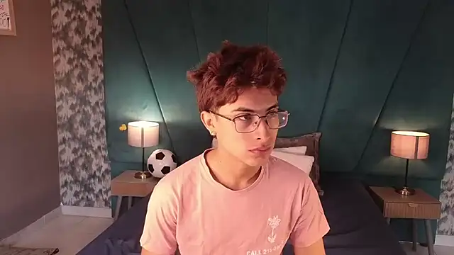 Aaron Eze online show from July 2026 01:45:02 PM