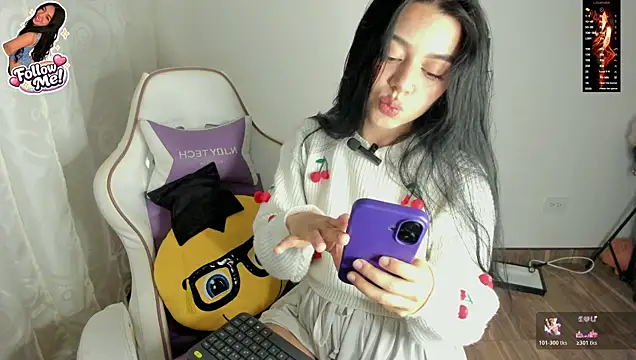 Snapshot of Midori_rosse chatting on May 2026 12:27:01 AM Midori rosse online show from May 2026 12:27:01 AM