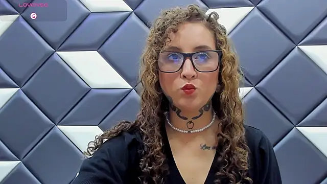 SharonMartini online show from February 2026 03:22:01 AM