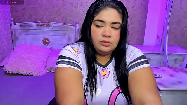 Sara clk online show from April 2026 07:42:01 PM
