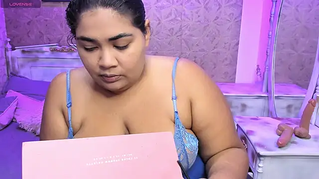 Sara clk online show from May 2026 07:52:02 PM
