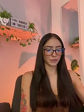 Snapshot of Im_sofiaaa chatting on May 2026 02:29:01 AM Im sofiaaa online show from May 2026 02:29:01 AM