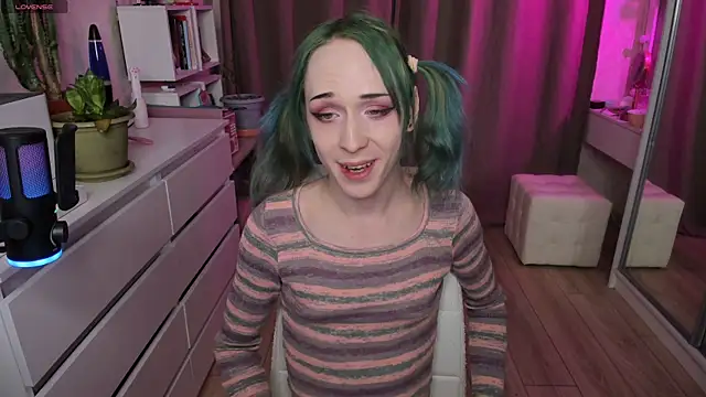 whoalexxa online show from March 2026 04:13:01 PM