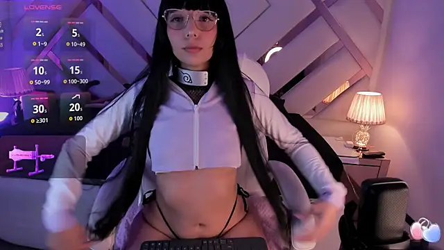 Snapshot of michelle_cutee_ chatting on December 2025 08:46:01 PM michelle cutee online show from December 2025 08:46:01 PM