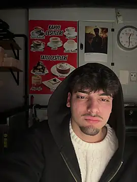 emir343475 online show from February 2026 09:31:01 PM