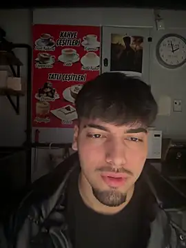 Snapshot of emir343475 chatting on March 2026 10:59:02 PM emir343475 online show from March 2026 10:59:02 PM