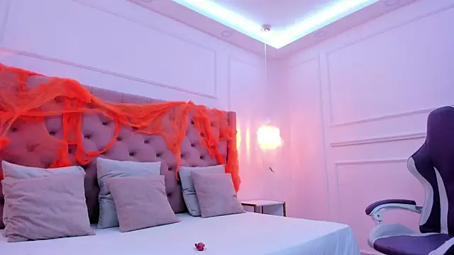  hanna bakerr  online show from October 2025 01:29:01 AM