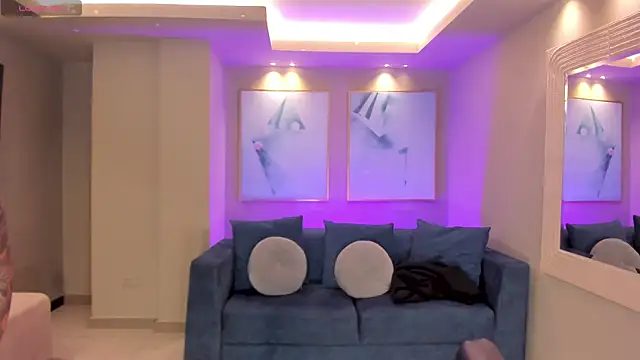 ChristineFord  online show from November 2025 12:40:02 PM