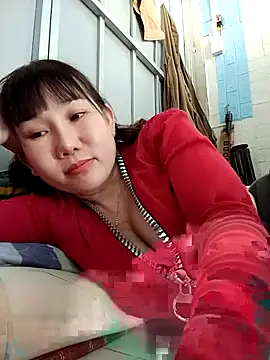 Snapshot of Ana-love2025 chatting on November 2025 03:07:01 AM Ana-love2025 online show from November 2025 03:07:01 AM