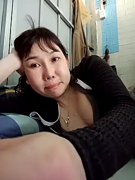 Snapshot of Ana-love2025 chatting on December 2025 03:12:02 AM Ana-love2025 online show from December 2025 03:12:02 AM