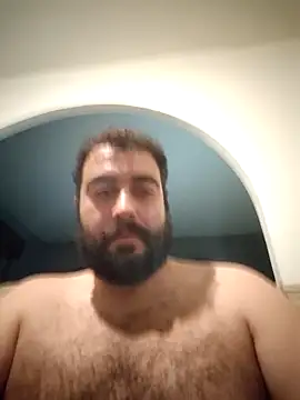 Snapshot of GluingPerson chatting on October 2025 01:13:02 AM GluingPerson online show from October 2025 01:13:02 AM
