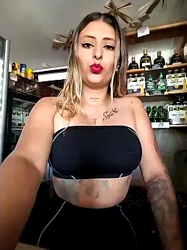 Snapshot of catalella16 chatting on December 2025 08:03:02 PM catalella16 online show from December 2025 08:03:02 PM